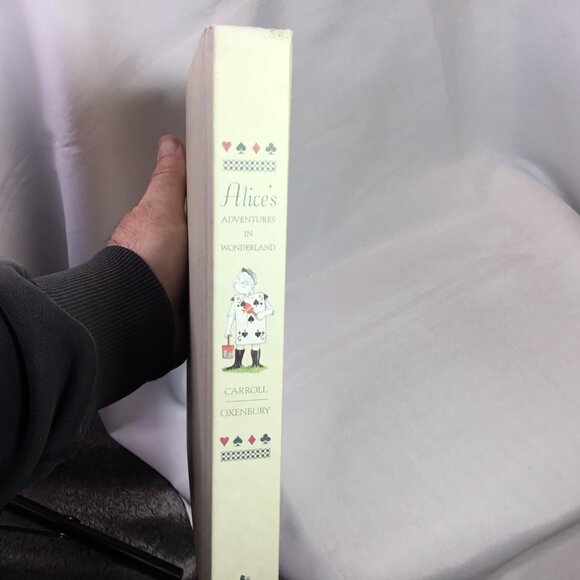 Alice's Adventures in Wonderland Hardcover Lewis Carroll 1999 Illustrated - Picture 3 of 16